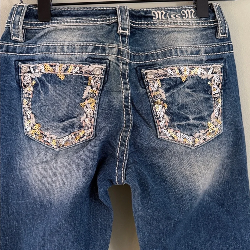 Miss Me Girls Boot Cut Embellished
Pockets Rhinestones Whiskering Rodeo NWOT - Picture 3 of 11